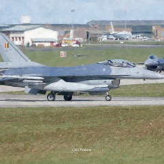 General Dynamics F16AM - taxiing