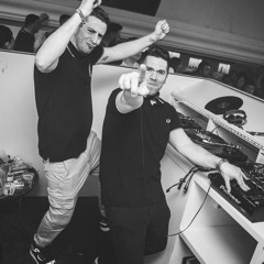 Dj Nau & Da Terror @ 6º Aniversario Makineros 90's Recta final sala 2. De 04 AM a cierre