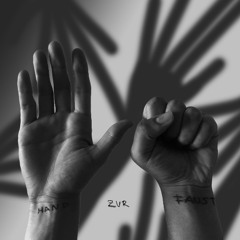 Valeskar, Femmy Fatale, Shraa, Flausen, Ännie - Hand zur Faust (prod. My Hoodie Is My Castle)