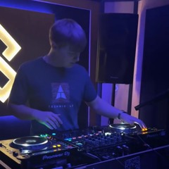 Versatile X Raw Cuts (Snippet)(DjStevoMixed)