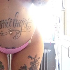 wanted her 2 cuck me (っ-ᯅ-ς)