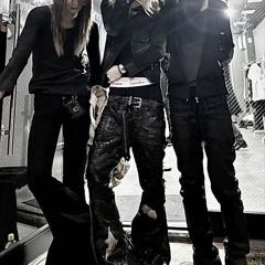 𝒹𝓃𝑜𝓌𝒽𝒶𝓉𝒾𝓌𝒶𝓃𝓉𝓉 @shinju