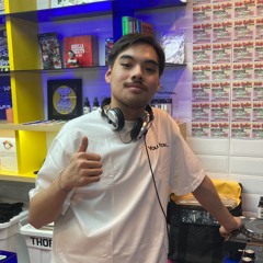 You Know... In Store Session 015 : Shaq (Stucasa)