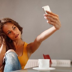 MT - FAZ A POSE OLHA O FLASH [DJ ANDRE DE CG]