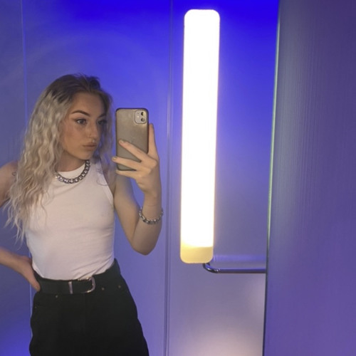 Pretty Girl