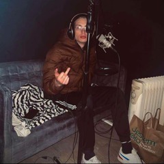 JACQ "SIRI" (OLD SHIT)