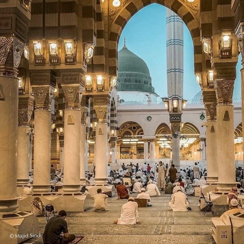 فمُحمَّدُنا هو سيِّدُنا