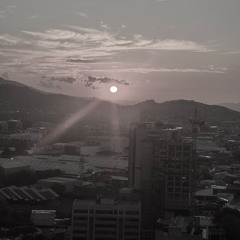 House After Office Lüx Sessions