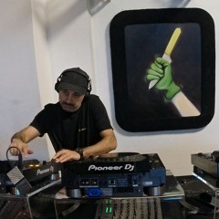 IN STORE SESSION /// SEASON II WITH MOSS