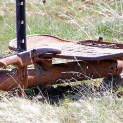Sweeping Broken Pot Parts 180318