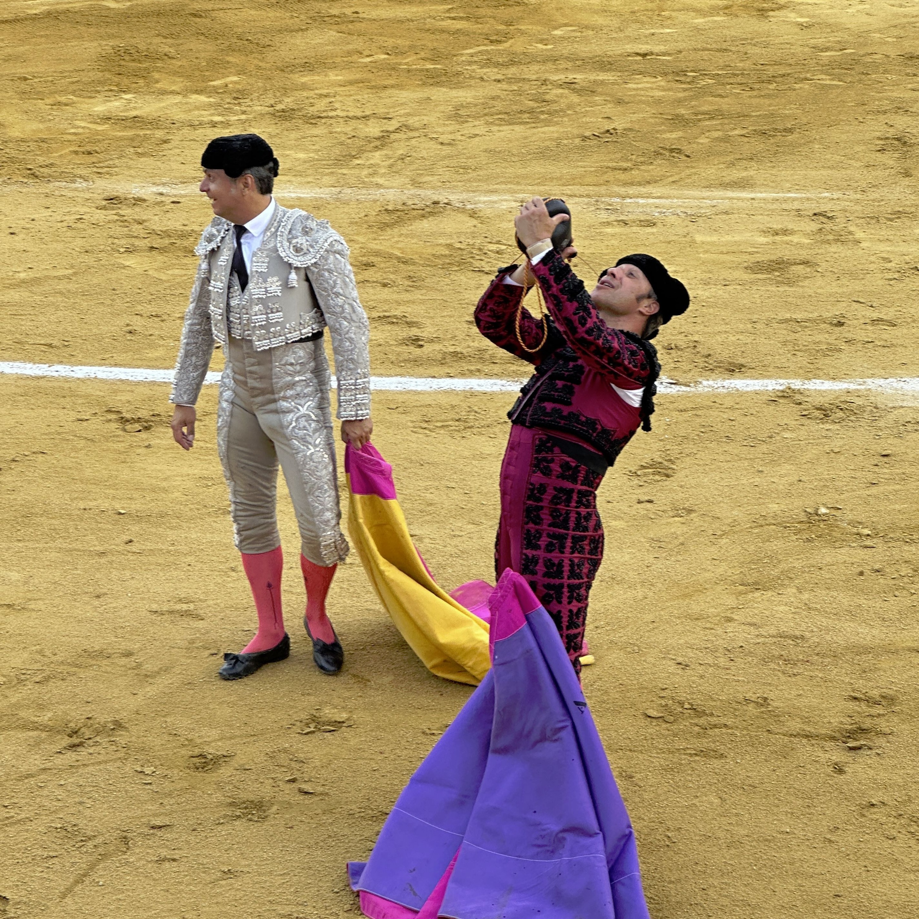 #Worth1000Words Bote de Vino by Karin Avila episode artwork
