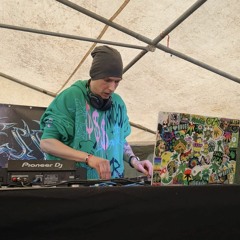 NatureOne23/CampMadness