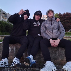 PIKERS X MLODY ZGRED-LALAMIDO