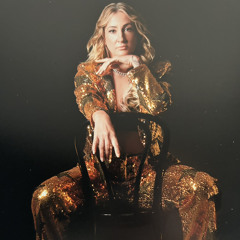 GOLD DUST WOMAN