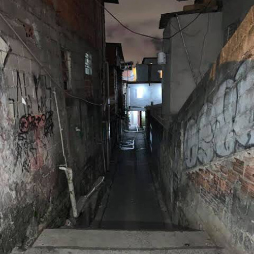 QUALQPA - beco (prod. Def )