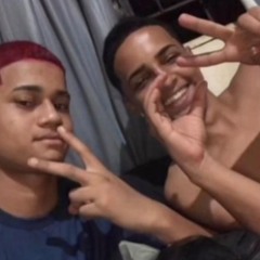 OLHA QUEM TÁ PASSANDO