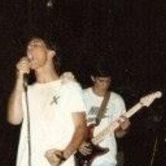 Gordon Collier (vocals) Band: Step Above, LIVE at Rockitz Song: Truth - 1986