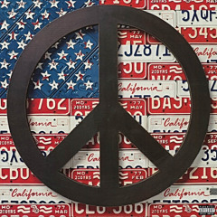 bankroll [@smllslikekurtt]