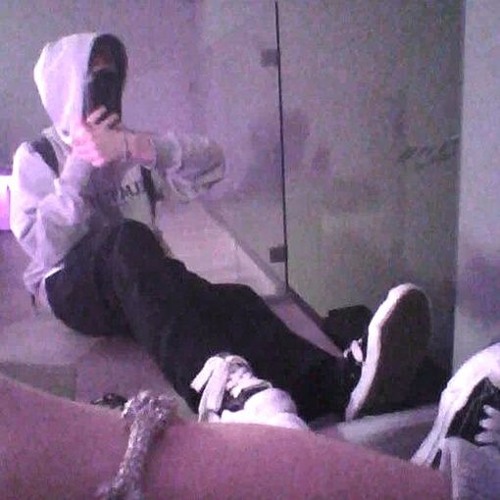 ялюблютебятоже^