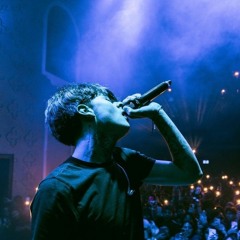 MIND | FANTASY | PIENSO EN TÍ | PODÍA MEJORAR - STRANGEHUMAN