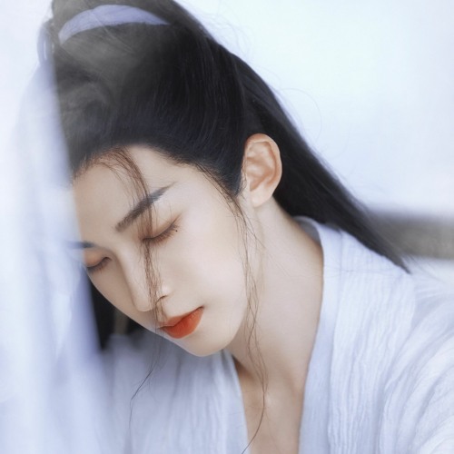 Hoa Lê Tụng + Tình Tự Nan (梨花颂 + 情字难) - Lưu Vũ (刘宇).mp3