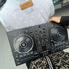 Nhạc BẮN TÙM LUM-MicKey