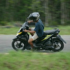 YANG LAGI VIRAL DJ MENEKETEHE.