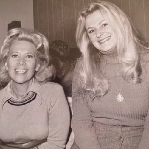 Someone S In The Kitchen With Dinah Shore With Flo Selfman By Culinaryhistory