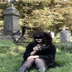 gRaVeYaRd GiRl (mirice)