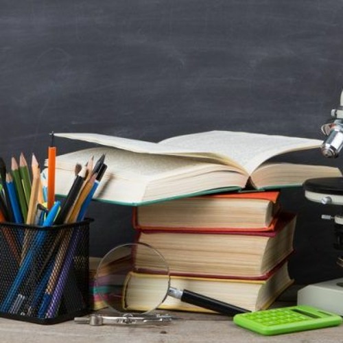 Stream La Pedagogía Crítica y Decolonial Explorando las Ideas de Paulo