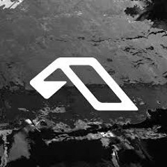 CRi feat Jesse Mac Cormack "Never Really Get There" (Seth Vogt Remix)