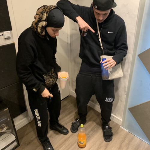 “JÁ FAZ UM TEMPO” TWWUL, BABYG2C & MININUBOUM (Soundcloud Exclusive)
