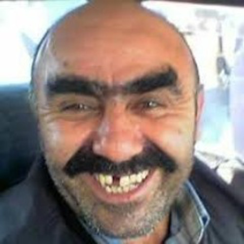 Жасанды қынаптарды трахает ететін бейнелер Үлкен есегі бар әйелдер бейнеленген порно