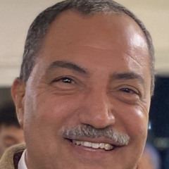 حكاية بعنوان ( قاتل مقتلش ركس ) الجزء الأول