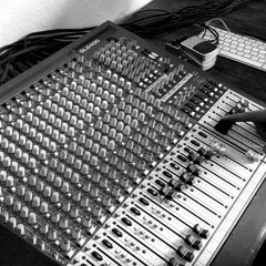 Quick Deep House Jam Session (GL2400 and Ableton)