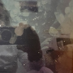 Behind the Beat ( Mira despacio ).