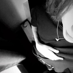 PULSI ~ PRADA #4ORTYFREE