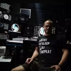PRODUCCIONES  VINILO Y DIGITAL (Originales & Remixes)