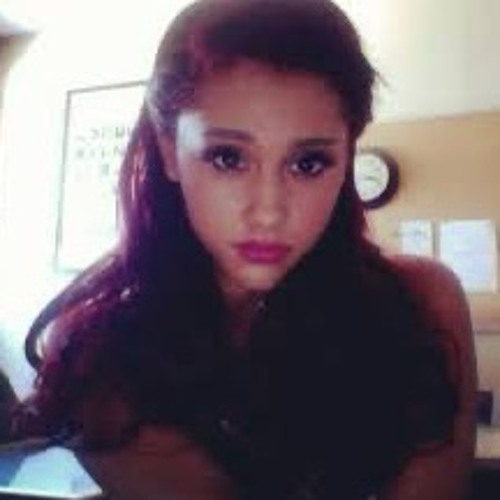 ariana grande (prod. wowkt x erdo)