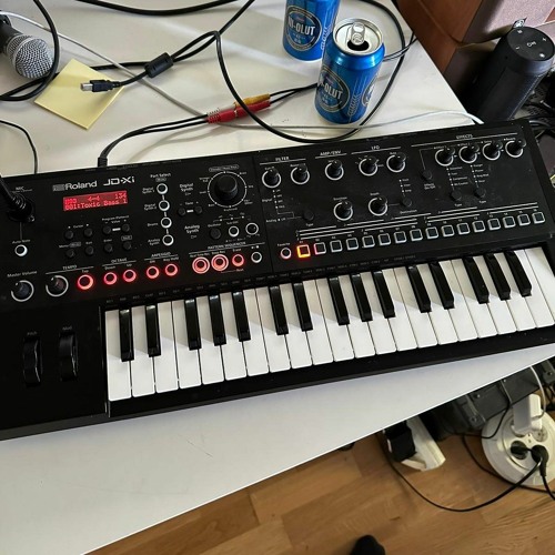 Warrant On My Head [Feat. Roy] - (I'm Wanted Pt. II)