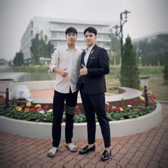 Kia Seltos house lake