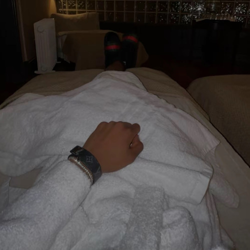 j’mange du pain dans du pain