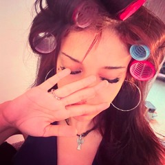 meandmygurlsindawhip