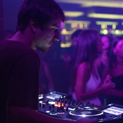 Mauro Rodriguez - Studio Set