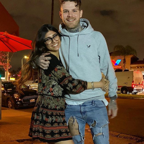 سلامات يابويا:(