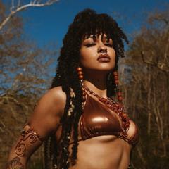 Seductive Enchantress