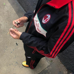 UZİ - İSTANBUL