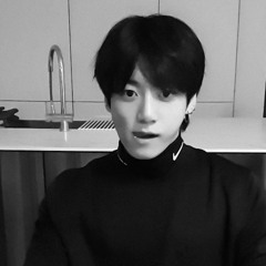 Jungkook singing if it is you (너였다면) by jung seung hwan live on 220615 vlive