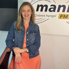 BRIDGE Jótékonysági Gardróbvásár, Somoskői Rita stylist - Manna délután Péter Petrával 2025. 05. 20.