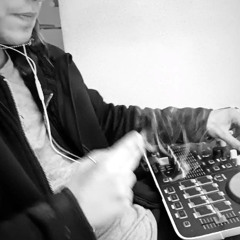 Dancefloor interlude